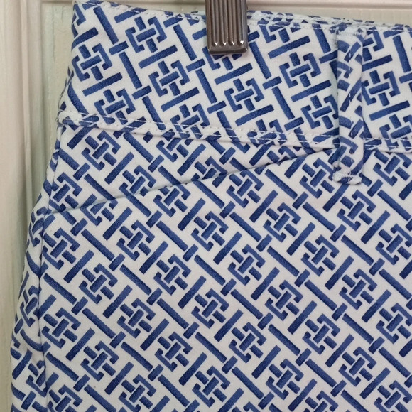 The Limited Women's Tailored Chino Stretch Navy Blue Printed Short Sz8 - Picture 3 of 9